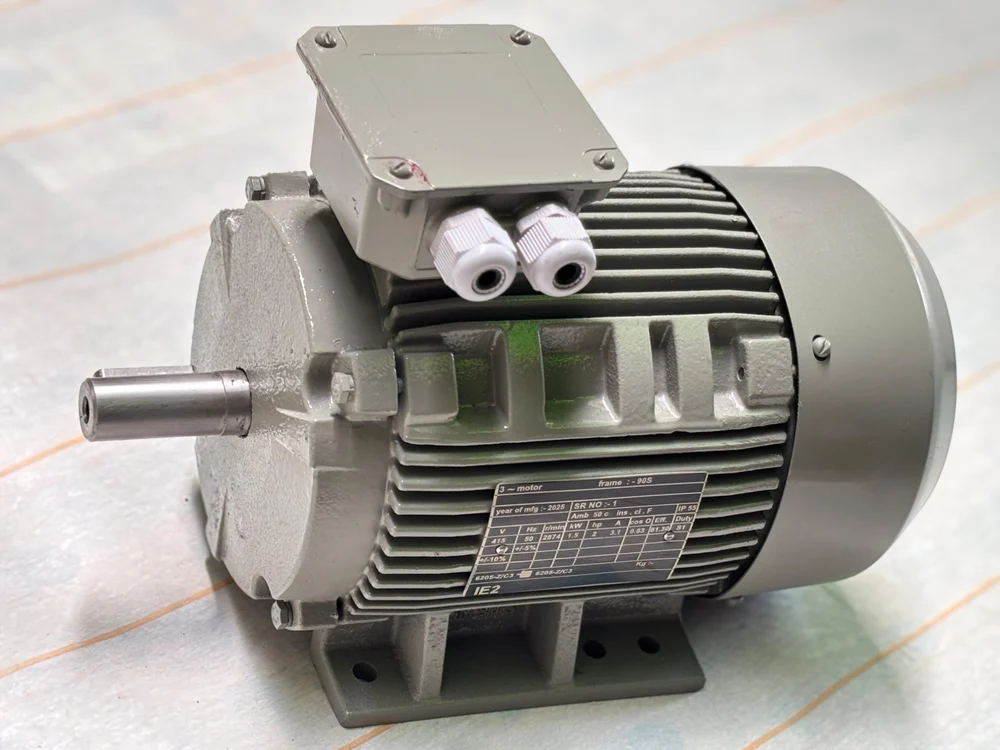 Innomotics - Cast Iron Motors - 1.5 kW, 2 HP, Frame 90S - 1LE7504-0EA02-3AA4