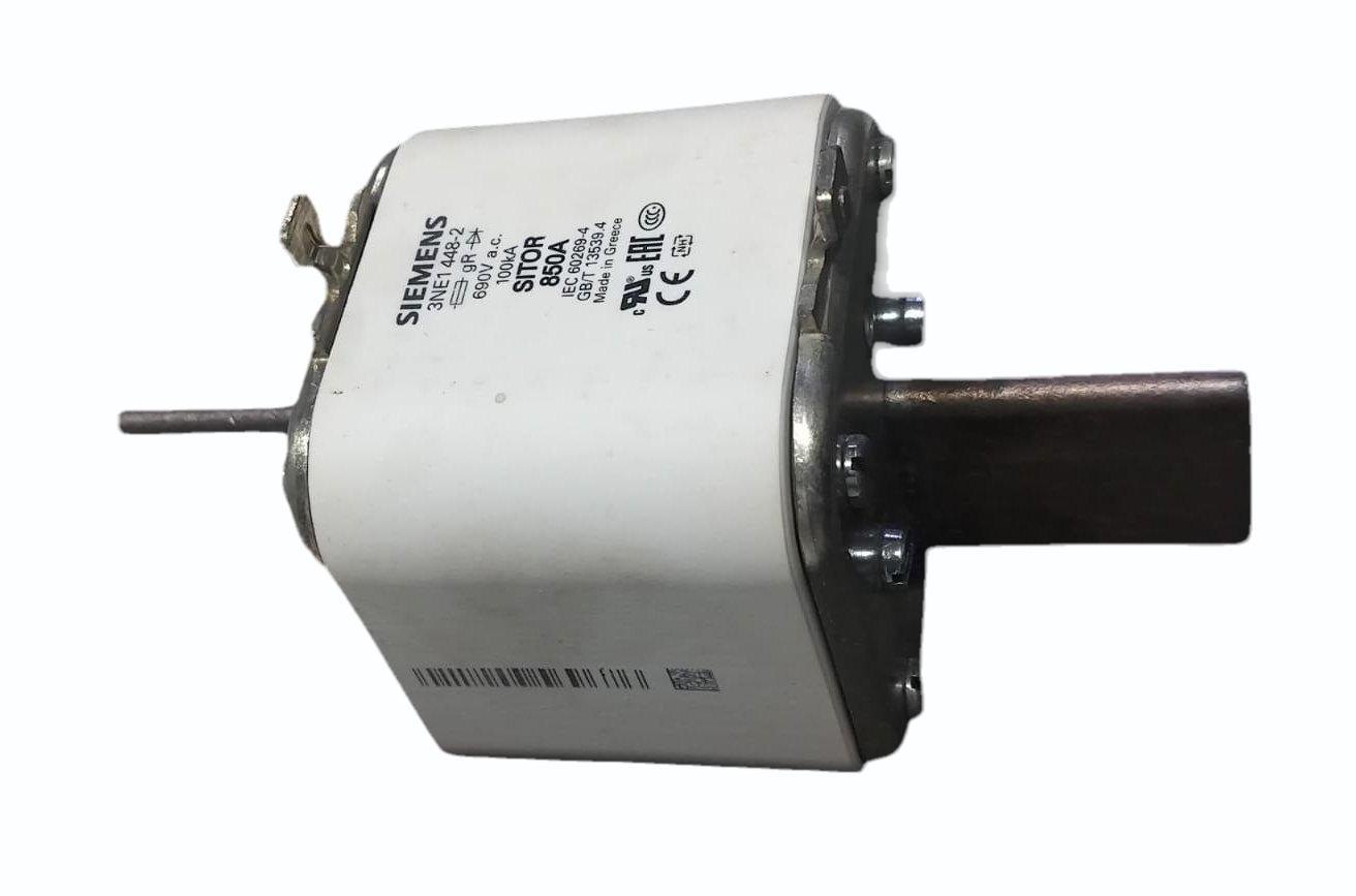 Fuses for semiconductor protection - 3NE8 type1) 690 V AC - 3NE14482